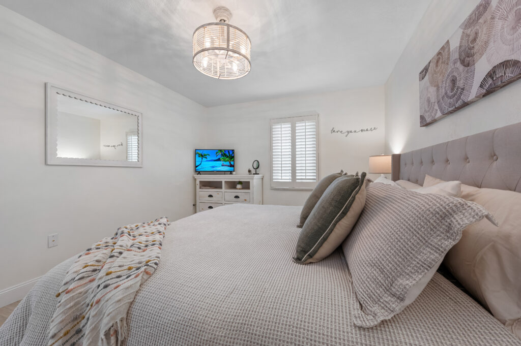8108 12th Ave NW Interior-2518